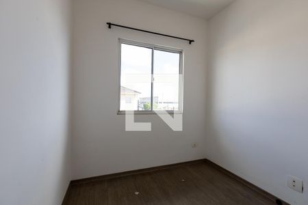 Quarto 1 de apartamento para alugar com 3 quartos, 66m² em Guatupê, São José dos Pinhais