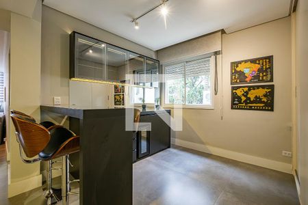 Sala/Cozinha de apartamento à venda com 1 quarto, 90m² em Cerqueira César, São Paulo