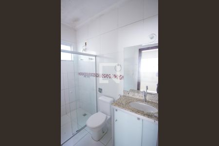 Banheiro da Suíte de casa à venda com 2 quartos, 280m² em Colonial, Contagem