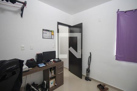 Quarto 2 de apartamento para alugar com 2 quartos, 55m² em Colubandê, São Gonçalo