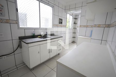 Cozinha de apartamento à venda com 2 quartos, 56m² em Parque Sao Vicente, Santo André