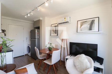 Sala/Cozinha/Área de Serviço de apartamento à venda com 1 quarto, 27m² em Santana, São Paulo