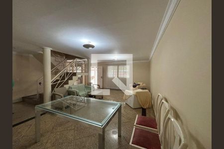 Casa à venda com 3 quartos, 316m² em Recreio dos Bandeirantes, Rio de Janeiro