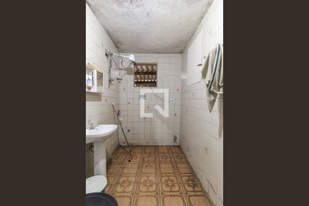 Banheiro de apartamento à venda com 2 quartos, 260m² em Vila Verde, São Paulo