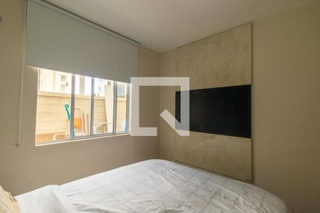 Quarto 1 de apartamento para alugar com 2 quartos, 60m² em Uberaba, Curitiba