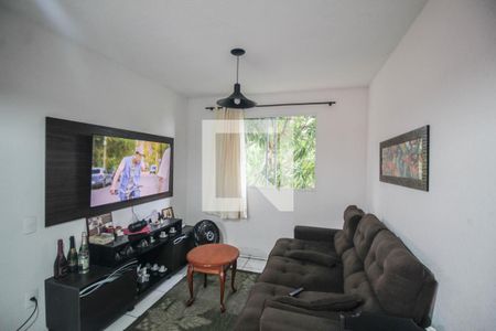 Sala de apartamento para alugar com 2 quartos, 50m² em Cerâmica, Nova Iguaçu