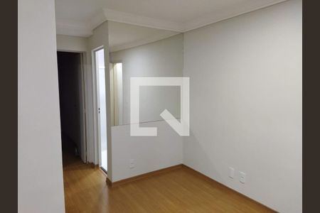 Foto 10 de apartamento à venda com 2 quartos, 50m² em Parque Maria Domitila, São Paulo