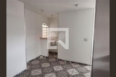 Casa à venda com 3 quartos, 242m² em Vila Bancaria, São Paulo