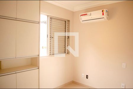 Apartamento para alugar com 2 quartos, 70m² em Jardim Goiás, Goiânia