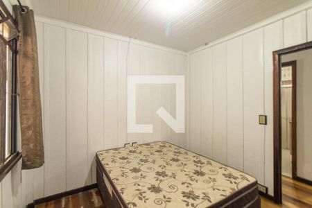 Quarto 2 de casa para alugar com 2 quartos, 80m² em Xaxim, Curitiba