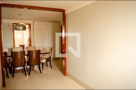 Apartamento para alugar com 3 quartos, 150m² em Setor Oeste, Goiânia