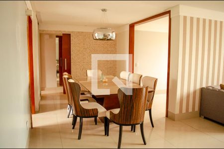 Apartamento para alugar com 3 quartos, 150m² em Setor Oeste, Goiânia