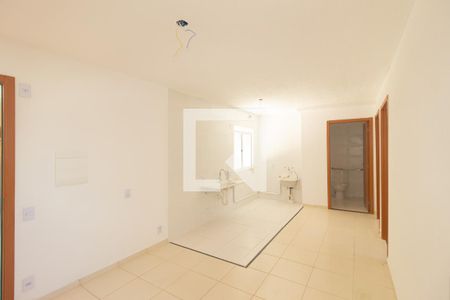 Sala de apartamento para alugar com 2 quartos, 48m² em Guaratiba, Rio de Janeiro