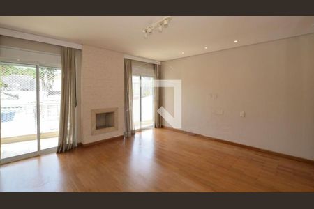 Casa à venda com 4 quartos, 415m² em Vila Madalena, São Paulo