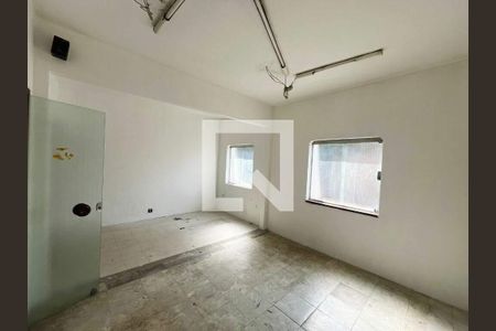 Casa à venda com 4 quartos, 150m² em Campo Belo, São Paulo