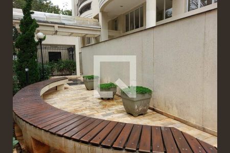 Apartamento à venda com 4 quartos, 320m² em Moema, São Paulo