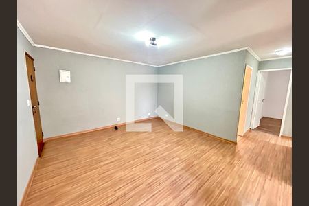 Sala de apartamento para alugar com 2 quartos, 72m² em Vila Santa Maria, Guarulhos