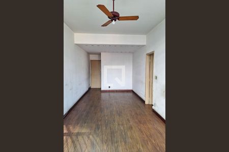 Sala de apartamento à venda com 3 quartos, 90m² em Icaraí, Niterói