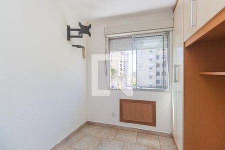Quarto 1 de apartamento para alugar com 2 quartos, 60m² em Rubem Berta, Porto Alegre