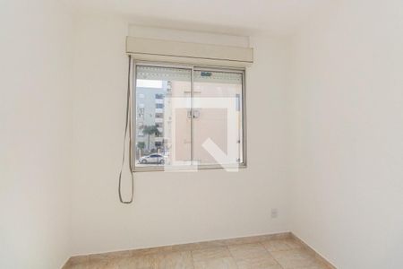Quarto 2 de apartamento para alugar com 2 quartos, 60m² em Rubem Berta, Porto Alegre