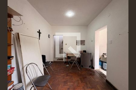 Quarto e sala casa 1 de casa à venda com 4 quartos, 187m² em Parque Jaçatuba, Santo André