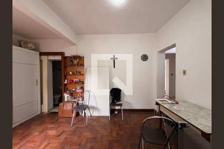 Quarto e sala casa 1 de casa à venda com 4 quartos, 187m² em Parque Jaçatuba, Santo André