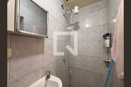 Banheiro casa 1 de casa à venda com 4 quartos, 187m² em Parque Jaçatuba, Santo André