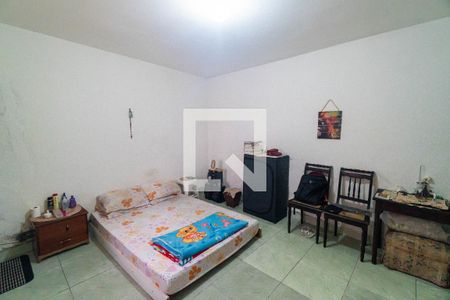 Suite de casa à venda com 2 quartos, 35m² em Jardim Itacolomi, São Paulo