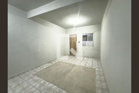 Sala/Quarto de kitnet/studio para alugar com 1 quarto, 35m² em Penha Circular, Rio de Janeiro