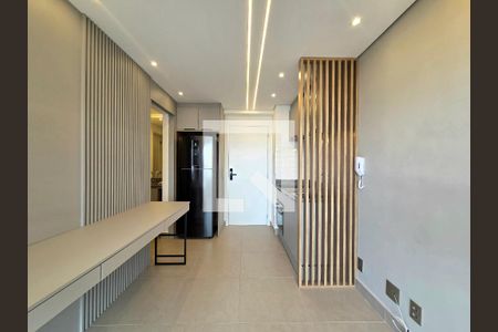 Sala/Cozinha de apartamento para alugar com 1 quarto, 32m² em Indianópolis, São Paulo