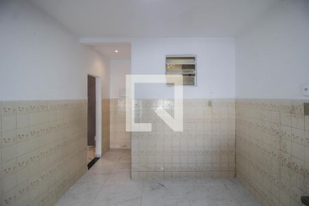 Cozinha de casa para alugar com 1 quarto, 100m² em Dom Rodrigo, Nova Iguaçu