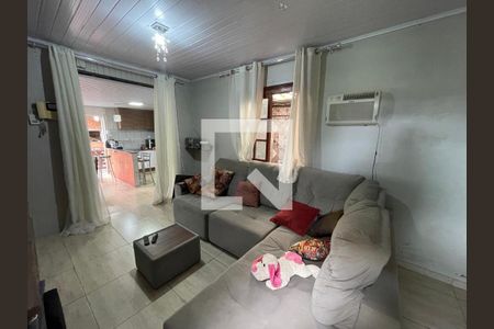 Sala de TV de casa à venda com 3 quartos, 170m² em Canudos, Novo Hamburgo