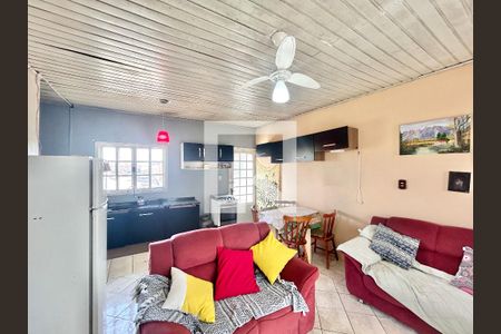 Sala de casa à venda com 3 quartos, 170m² em Canudos, Novo Hamburgo