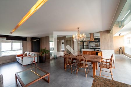 Sala de apartamento para alugar com 2 quartos, 156m² em Empresarial 18 do Forte, Barueri