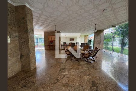 Hall de apartamento para alugar com 3 quartos, 159m² em Centro, Ribeirão Preto
