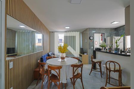 Apartamento à venda com 2 quartos, 60m² em Sagrada Família, Belo Horizonte