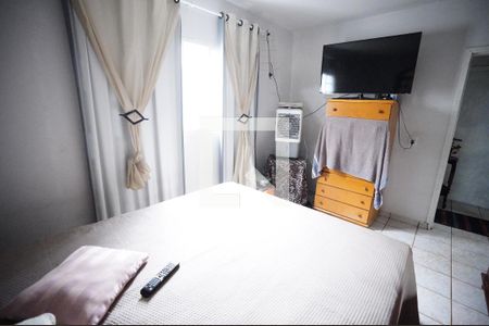 Quarto de casa de condomínio para alugar com 3 quartos, 185m² em Anhangüera, Goiânia