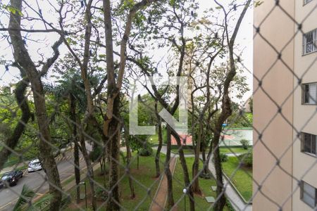 Vista Quarto 1 de apartamento à venda com 3 quartos, 75m² em Vila Sao Paulo, São Paulo