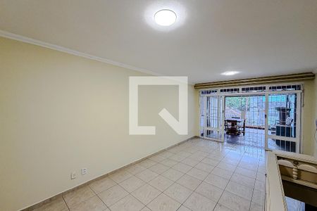Sala de casa à venda com 3 quartos, 152m² em Vila Mariana, São Paulo