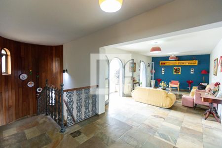 Casa à venda com 5 quartos, 332m² em Vila Nogueira, Campinas