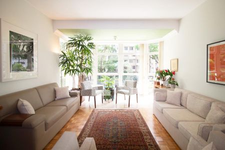 Apartamento à venda com 3 quartos, 141m² em Jardim Paulista, São Paulo