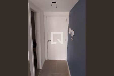 Entrada  de kitnet/studio para alugar com 1 quarto, 35m² em Jardim Botânico, Porto Alegre