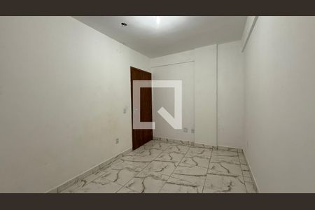 Quarto 02 de apartamento para alugar com 2 quartos, 40m² em Qse 7, Brasília