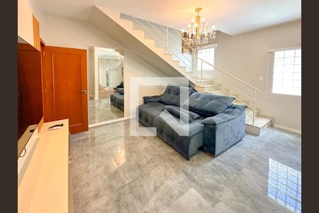 Sala de TV de casa para alugar com 4 quartos, 200m² em Ingleses Norte, Florianópolis