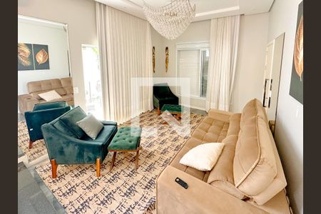 Sala de TV de casa para alugar com 4 quartos, 200m² em Ingleses Norte, Florianópolis