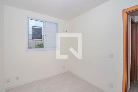 Quarto 1 de apartamento à venda com 2 quartos, 48m² em São Sebastião, Porto Alegre