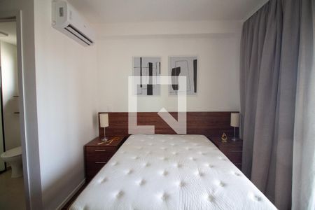 Sala / Quarto - Studio de kitnet/studio para alugar com 1 quarto, 25m² em Santo Amaro, São Paulo