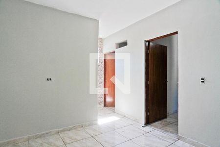 Casa para alugar com 2 quartos, 110m² em Vila Penteado, São Paulo