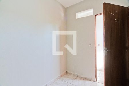 Quarto 2 de casa para alugar com 2 quartos, 90m² em Vila Penteado, São Paulo
