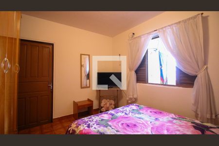 Casa à venda com 3 quartos, 182m² em Vila Tolstoi, São Paulo